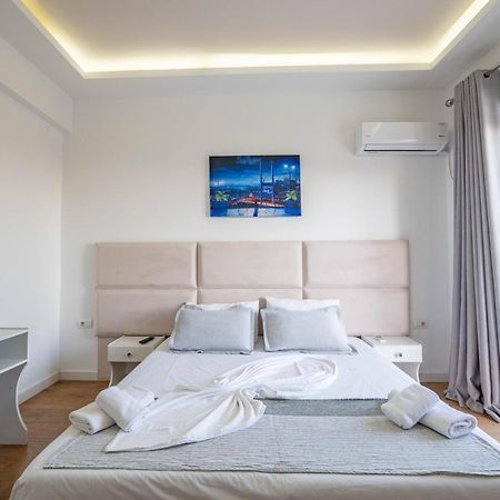 Hotel Myrtai - City Center Sarandë 외부 사진