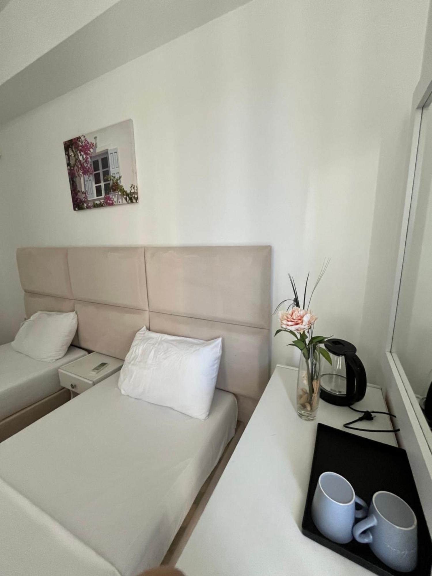 Hotel Myrtai - City Center Sarandë 외부 사진
