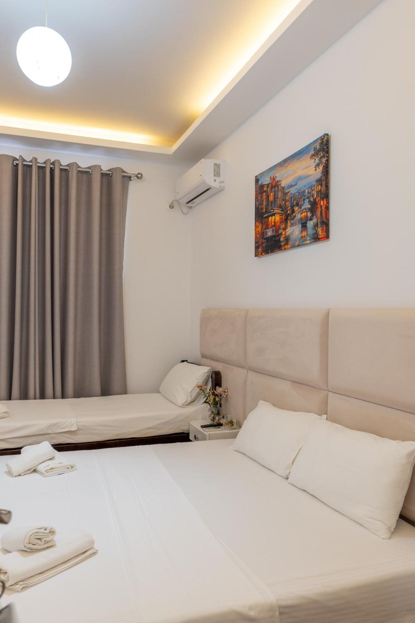 Hotel Myrtai - City Center Sarandë 외부 사진