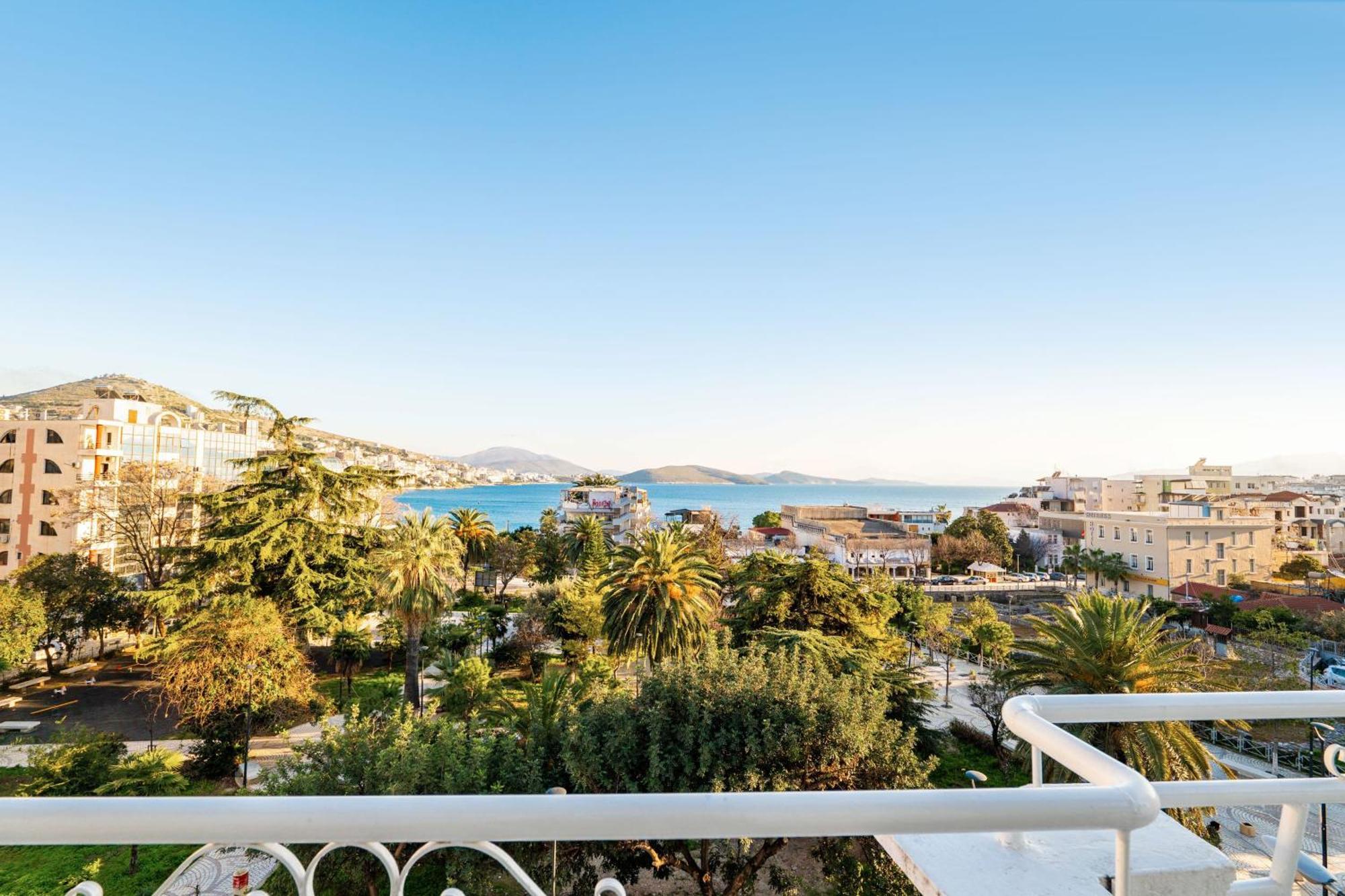 Hotel Myrtai - City Center Sarandë 외부 사진