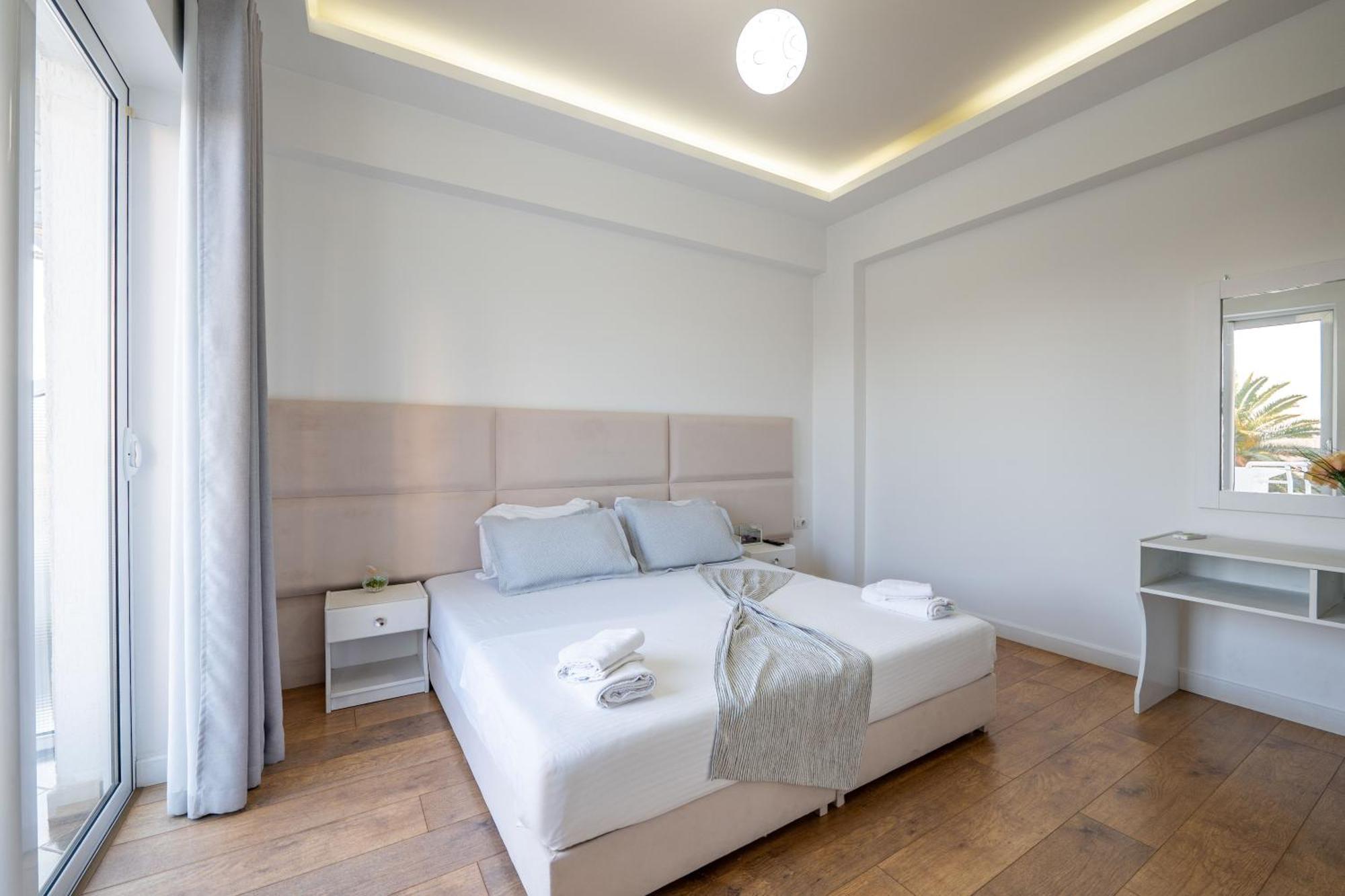 Hotel Myrtai - City Center Sarandë 외부 사진